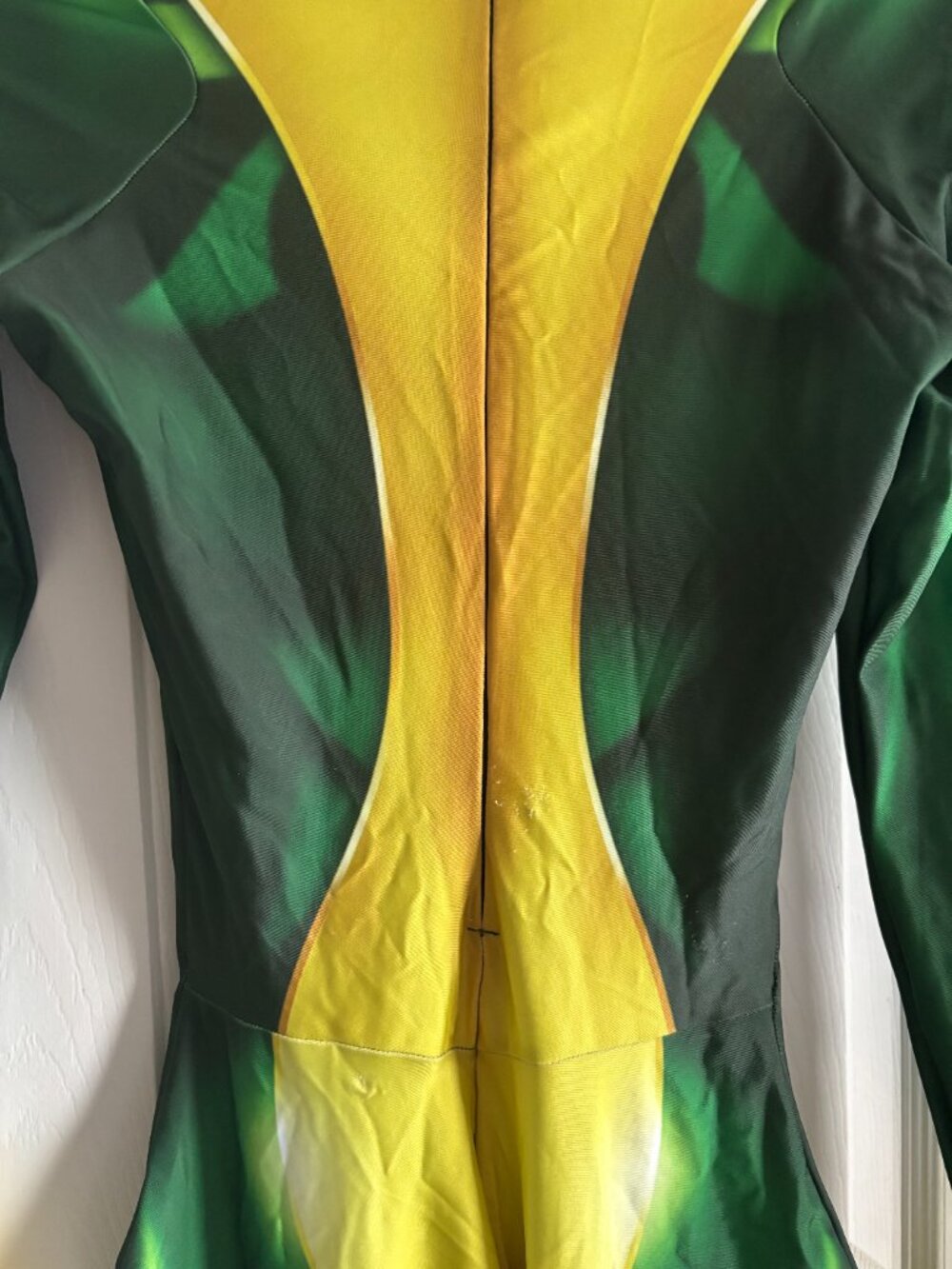 Rogue X-Men Women's Costume Cosplay + Wig & Headband - Picture 6 of 10